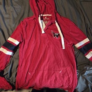 Washington Capitals Colosseum Red Hooded Pullover with Team Patch